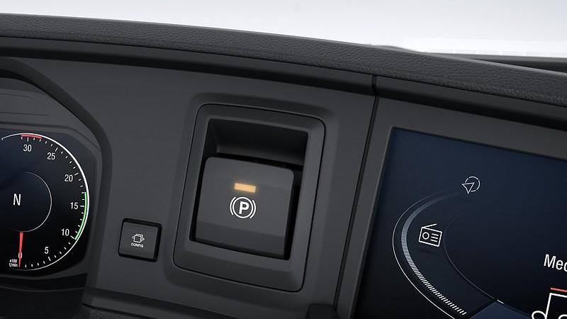 Language recognition via driver card